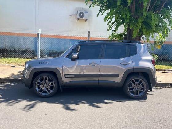 JEEP RENEGADE 1.8 16V FLEX LIMITED 4P AUTOMÁTICO JEEP RENEGADE 1.8 16V FLEX LIMITED 4P AUTOMÁTICO